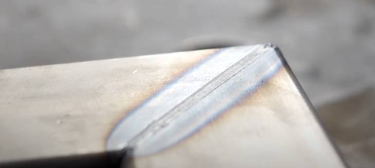 Jakość spoiny wytworzonej w trakcie spawania laserowego